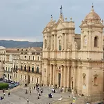 Casa Bommegna * Noto